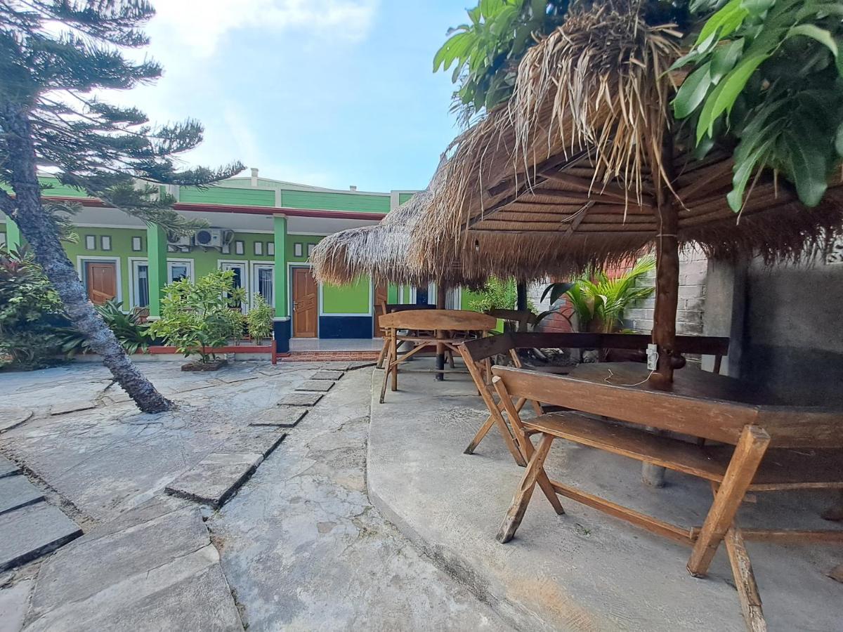 Azza Karimunjawa Hotel Ngoại thất bức ảnh